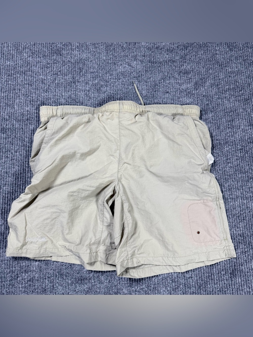 Vintage 90’s Nike Men’s Swimsuit Shorts Beige Khaki Y2K Size Medium